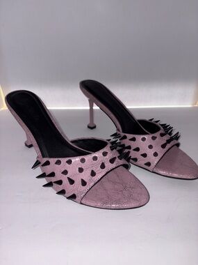 NWOB- Dolls Kill Sugar Thrillz Distressed Pink Spiked High Heel Slide Mules- 10